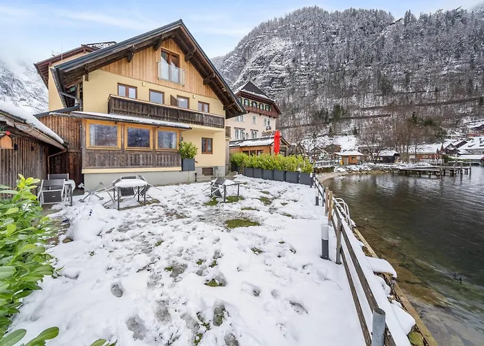 Lakeside 2 - Mit Gartenzugang Rum i privatbostad